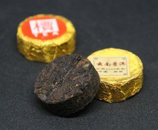 Чай ШУ Пуер пресований витриманий &laquo;Медальйон&raquo;, 125 грам ТМ00511 Blackmint